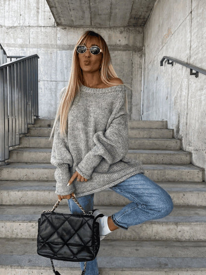 Luźny sweter damski z dekoltem typu off-shoulder – Amira