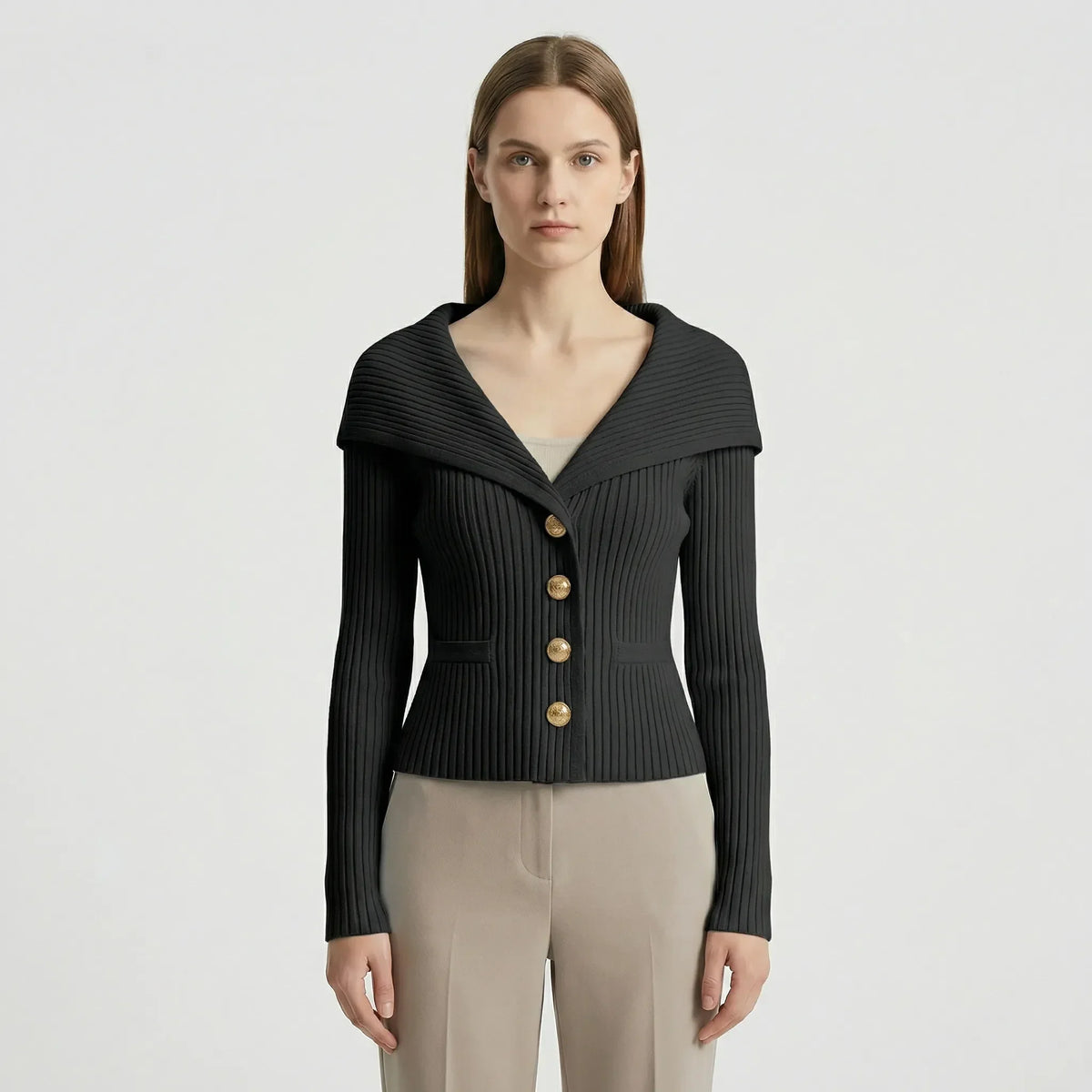 Taillierte Kurze Strickjacke - Cosima