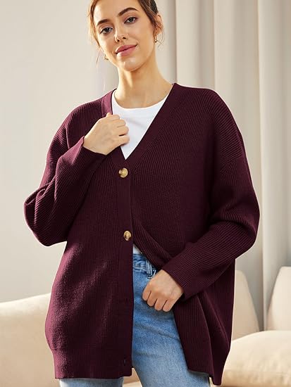 Lekki kamizelka V-neck z zapięciem na guziki - Lana-Trend Polska