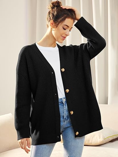 Lekki kamizelka V-neck z zapięciem na guziki - Lana-Trend Polska