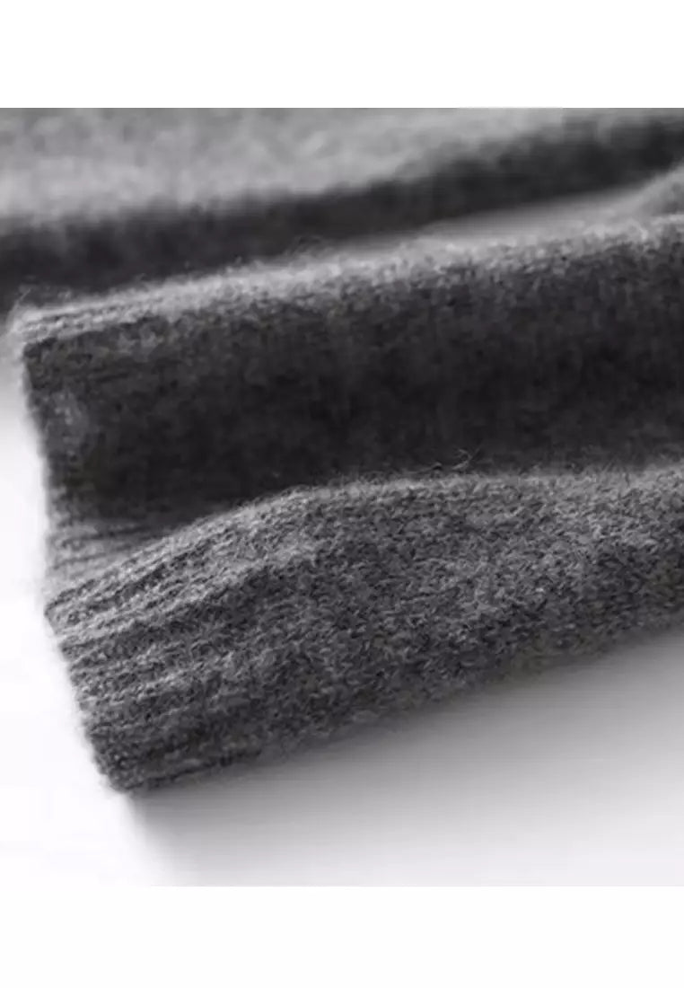 Modny sweter z stylowym zapięciem na guziki - Elisa-S-Szary-Trend Polska