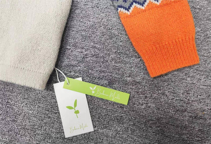 Skandynawski Trendowy Sweter z Żywej Nadrukiem - NordicChic-S-Trend Polska