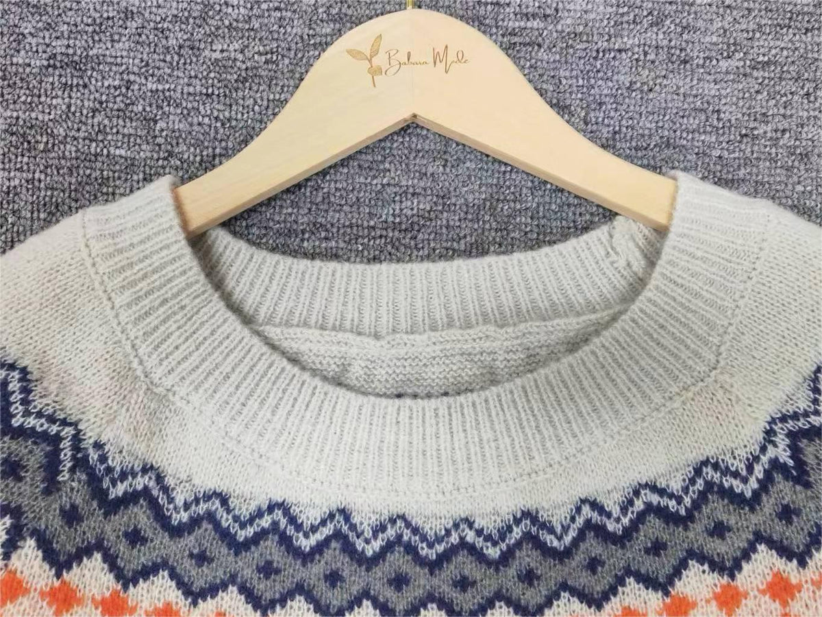 Skandynawski Trendowy Sweter z Żywej Nadrukiem - NordicChic-S-Trend Polska