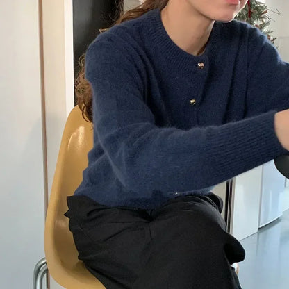 Wygodny Sweter Damski z O-dekoltem - Emilia-Ciemnoniebieski-S-Trend Polska
