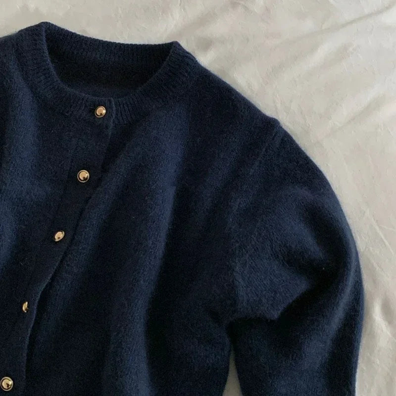 Wygodny Sweter Damski z O-dekoltem - Emilia-Ciemnoniebieski-S-Trend Polska